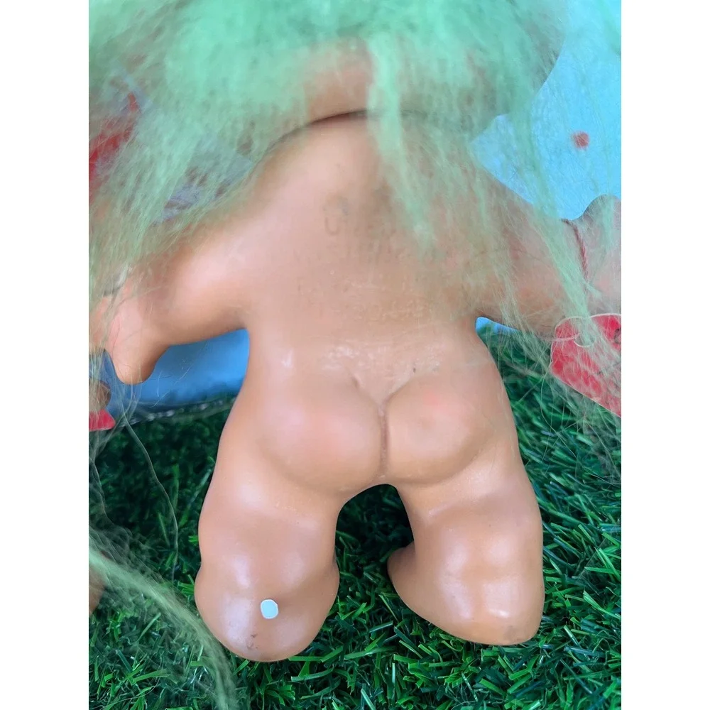 Dam vintage troll